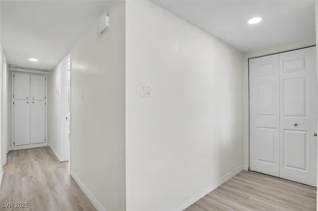 $1,940 | 313 Fox Circle, Las Vegas, NV 89107