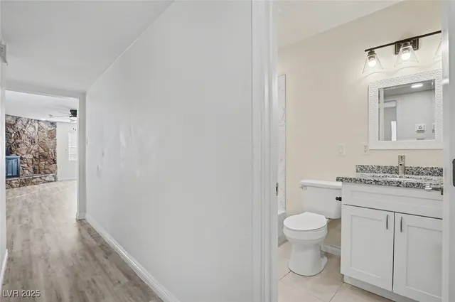 $1,940 | 313 Fox Circle, Las Vegas, NV 89107