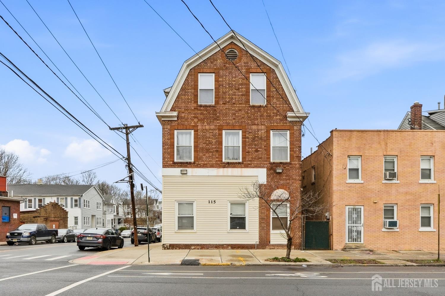 115 Remsen Avenue New Brunswick, NJ 08901 - Photo 2 of 38