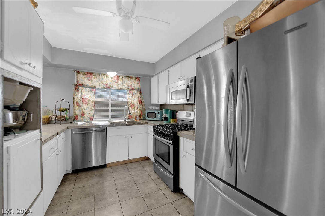 4755 East Flamingo Road Las Vegas, NV 89121 - Photo 16 of 48 Gallery Image 16