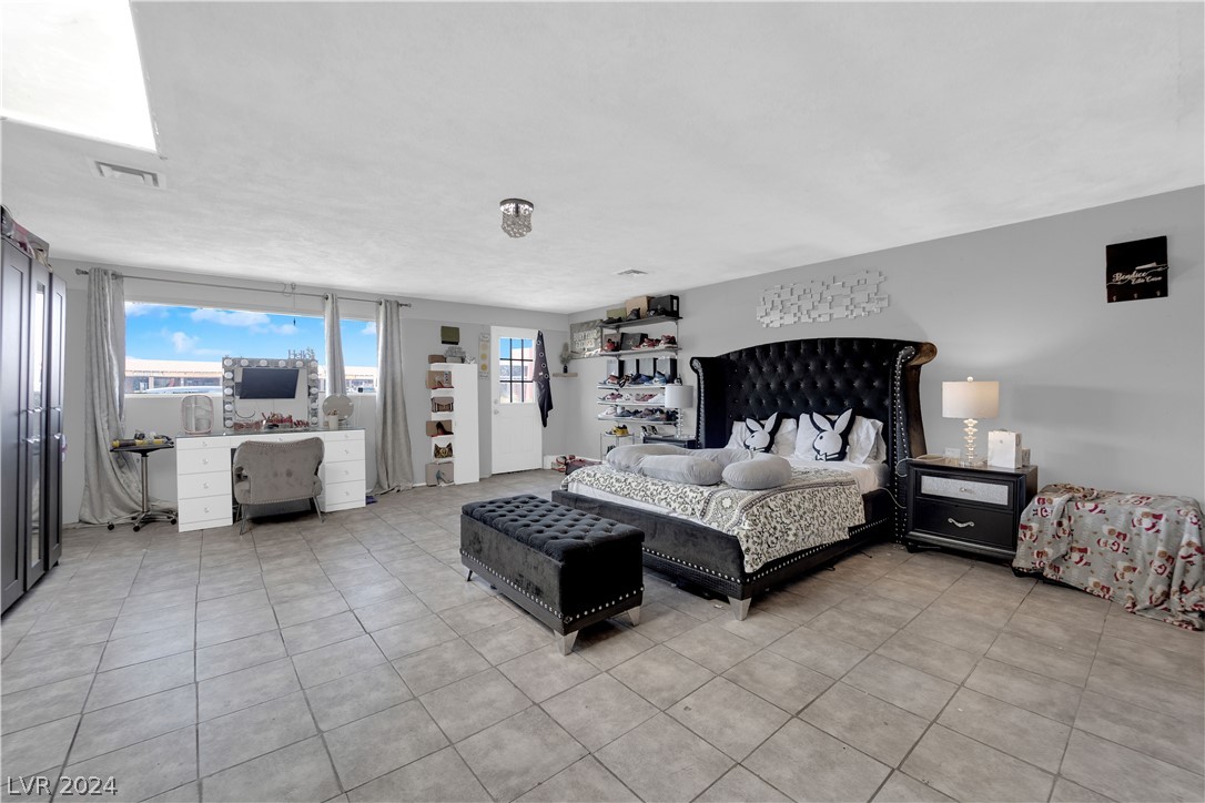 4755 East Flamingo Road Las Vegas, NV 89121 - Photo 21 of 48 Gallery Image 21