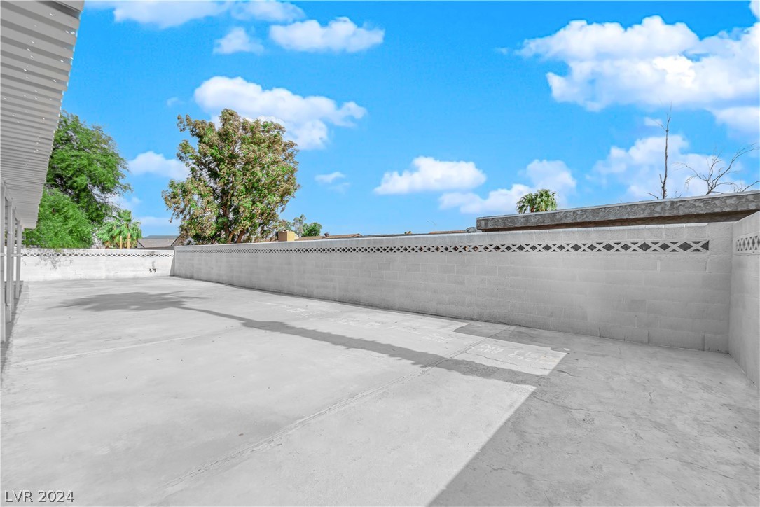 4755 East Flamingo Road Las Vegas, NV 89121 - Photo 31 of 48 Gallery Image 31