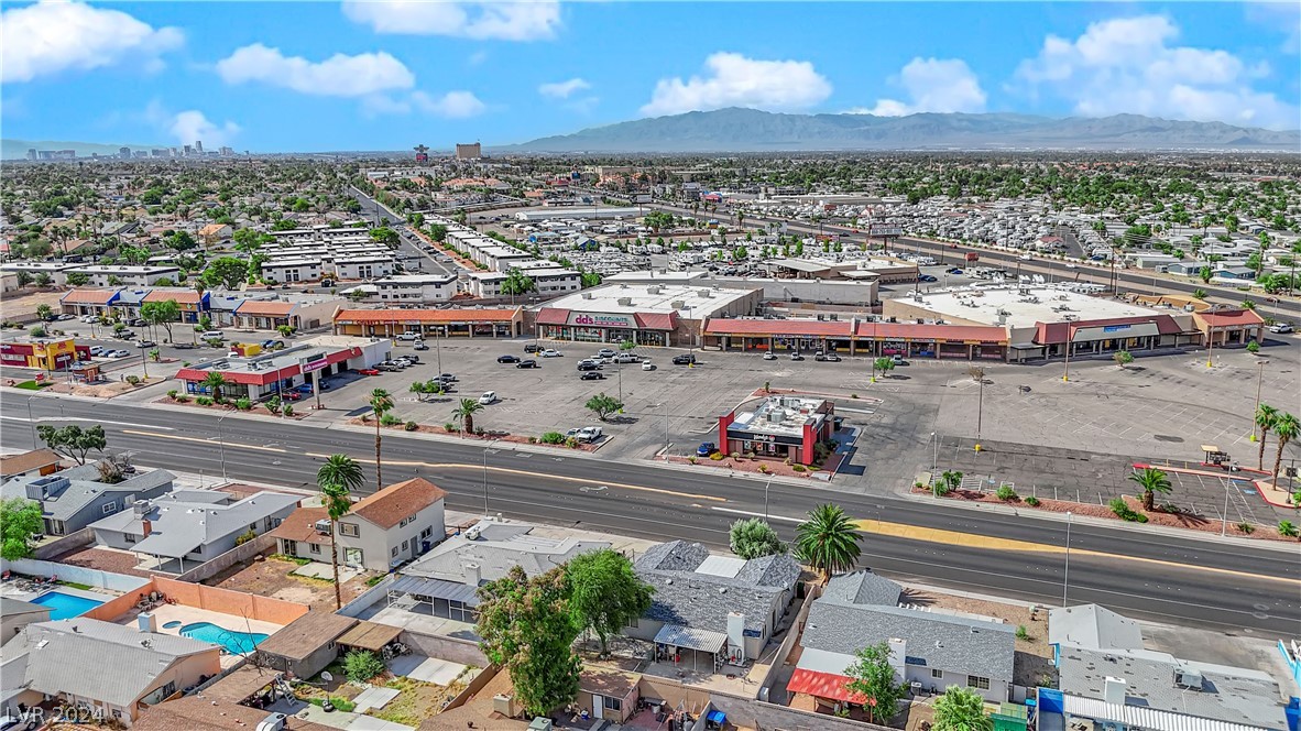 4755 East Flamingo Road Las Vegas, NV 89121 - Photo 43 of 48 Gallery Image 43