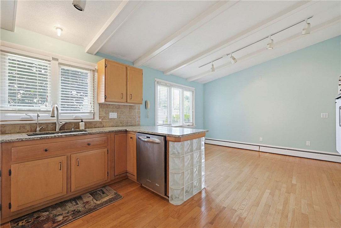 32 Brook Farm Road North Providence, RI 02904 - Photo 14 of 30