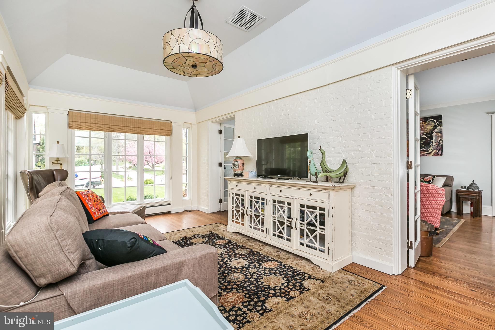 225 Chancery Road Baltimore, MD 21218 - Photo 8 of 56 Gallery Image 8