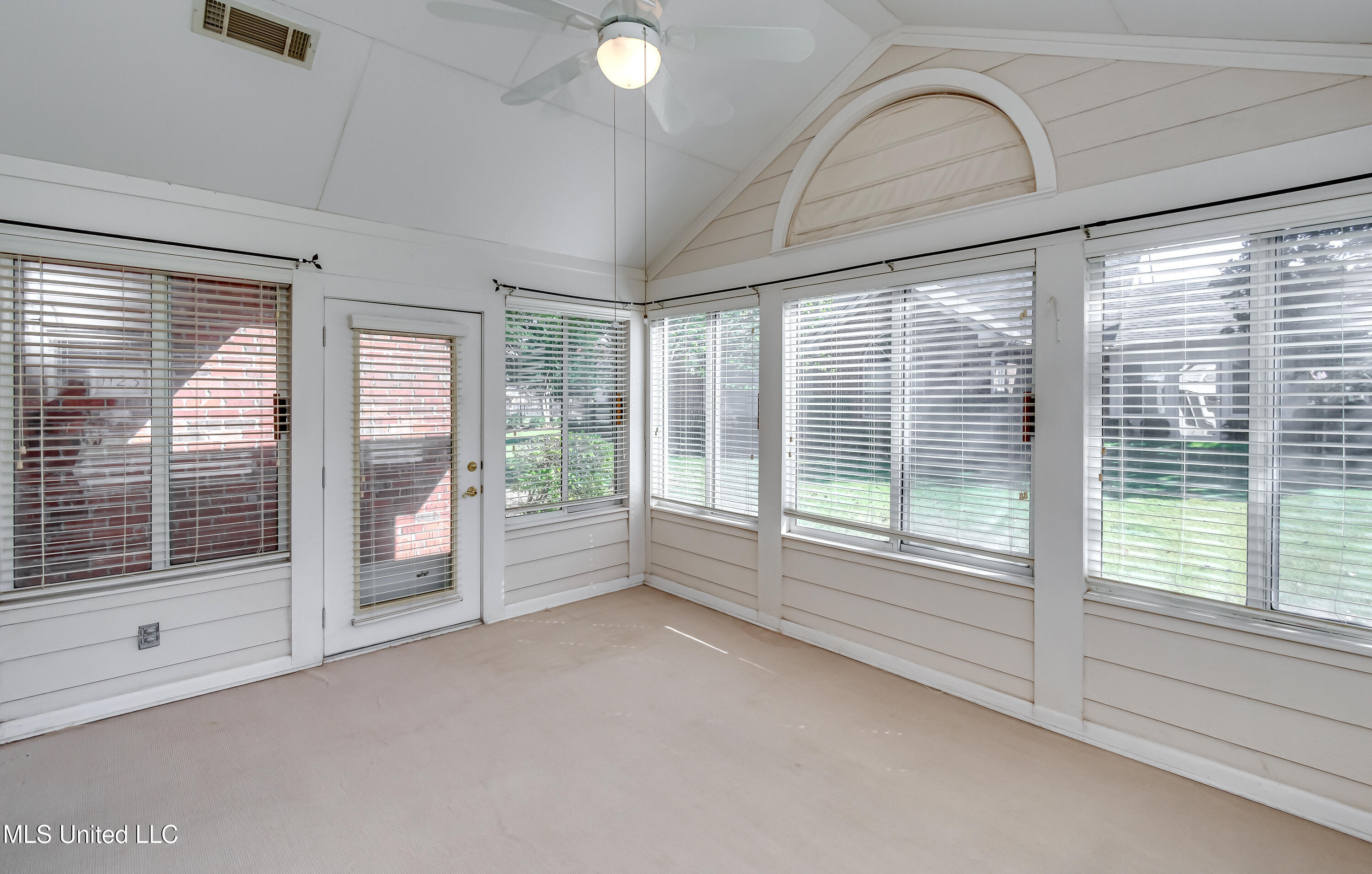 1123 Gerrits Landing Brandon, MS 39047 - Photo 24 of 51 1123 Gerrits Landing-30