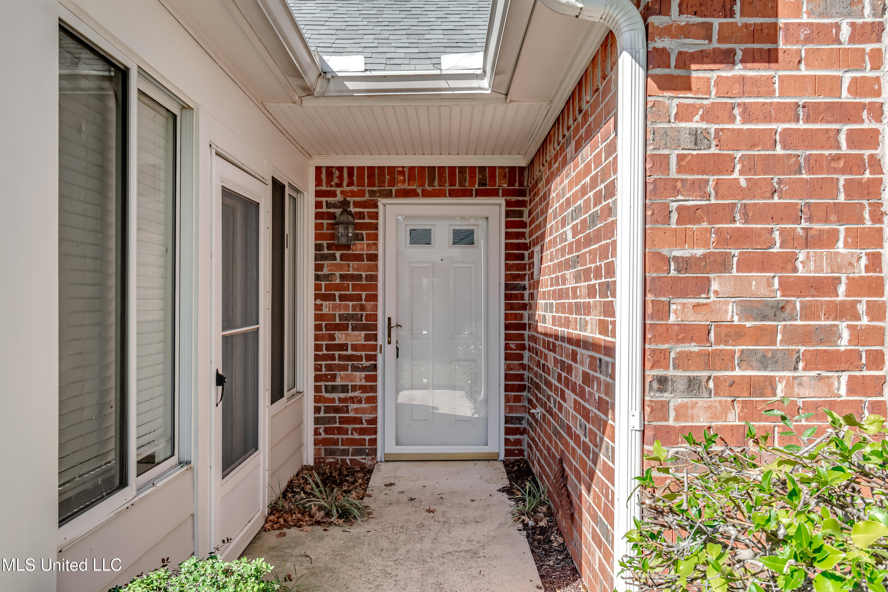 1123 Gerrits Landing Brandon, MS 39047 - Photo 3 of 51 1123 Gerrits Landing-1