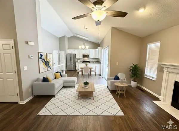 $2,600 | 9 Jason Drive, Glen Carbon, IL 62034