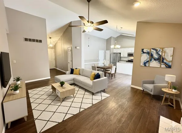 $2,600 | 9 Jason Drive, Glen Carbon, IL 62034