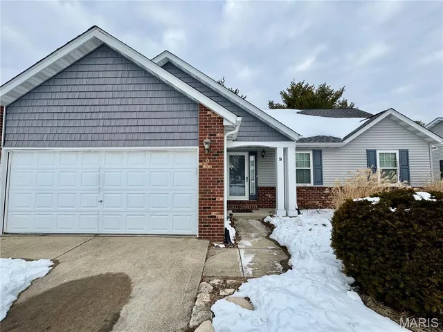 $2,600 | 9 Jason Drive, Glen Carbon, IL 62034