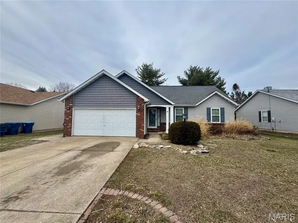 $2,600 | 9 Jason Drive, Glen Carbon, IL 62034