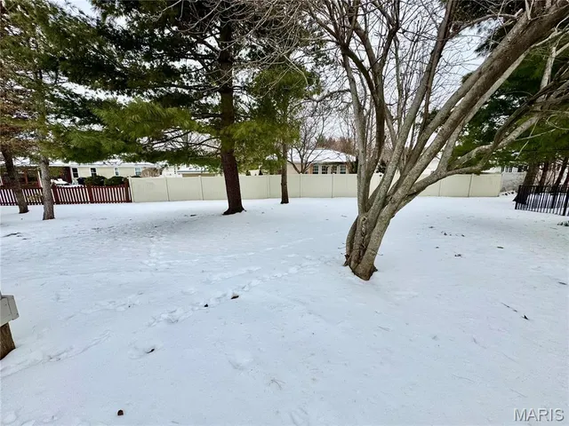 $2,600 | 9 Jason Drive, Glen Carbon, IL 62034