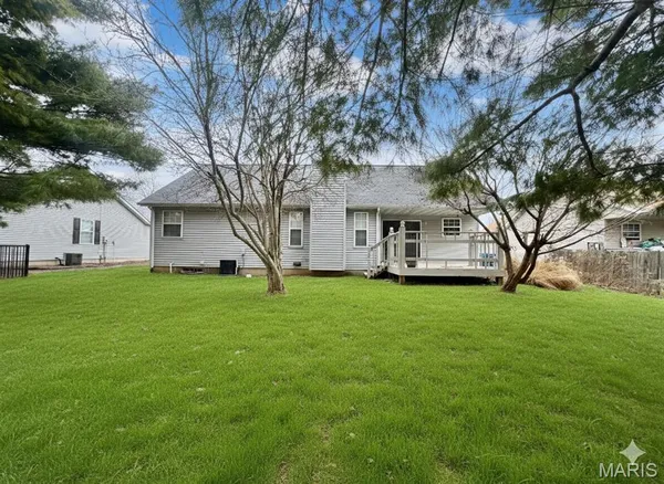 $2,600 | 9 Jason Drive, Glen Carbon, IL 62034