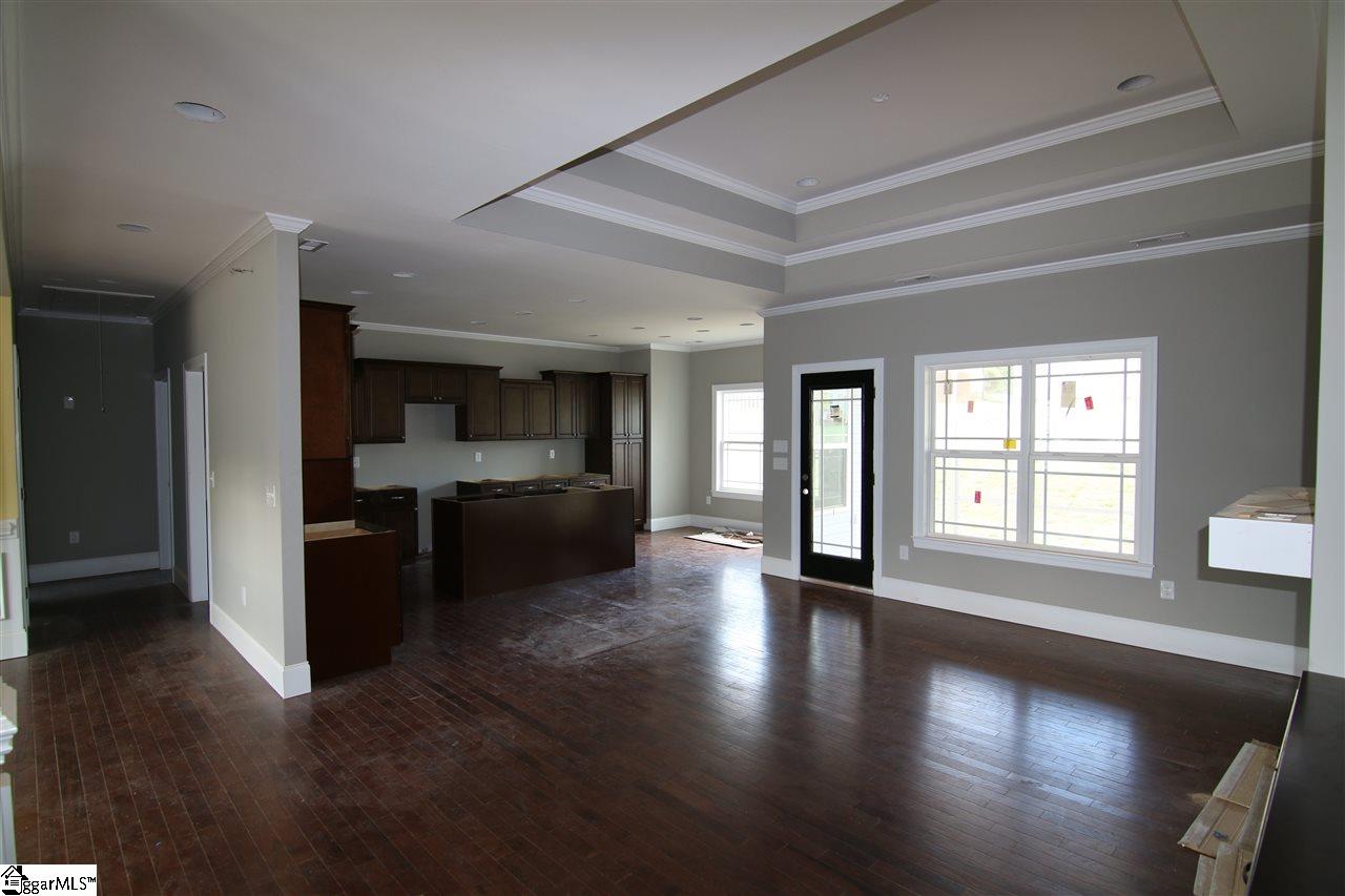 447 Risen Star Drive Boiling Springs, SC 29316 - Photo 3 of 14 Gallery Image 3
