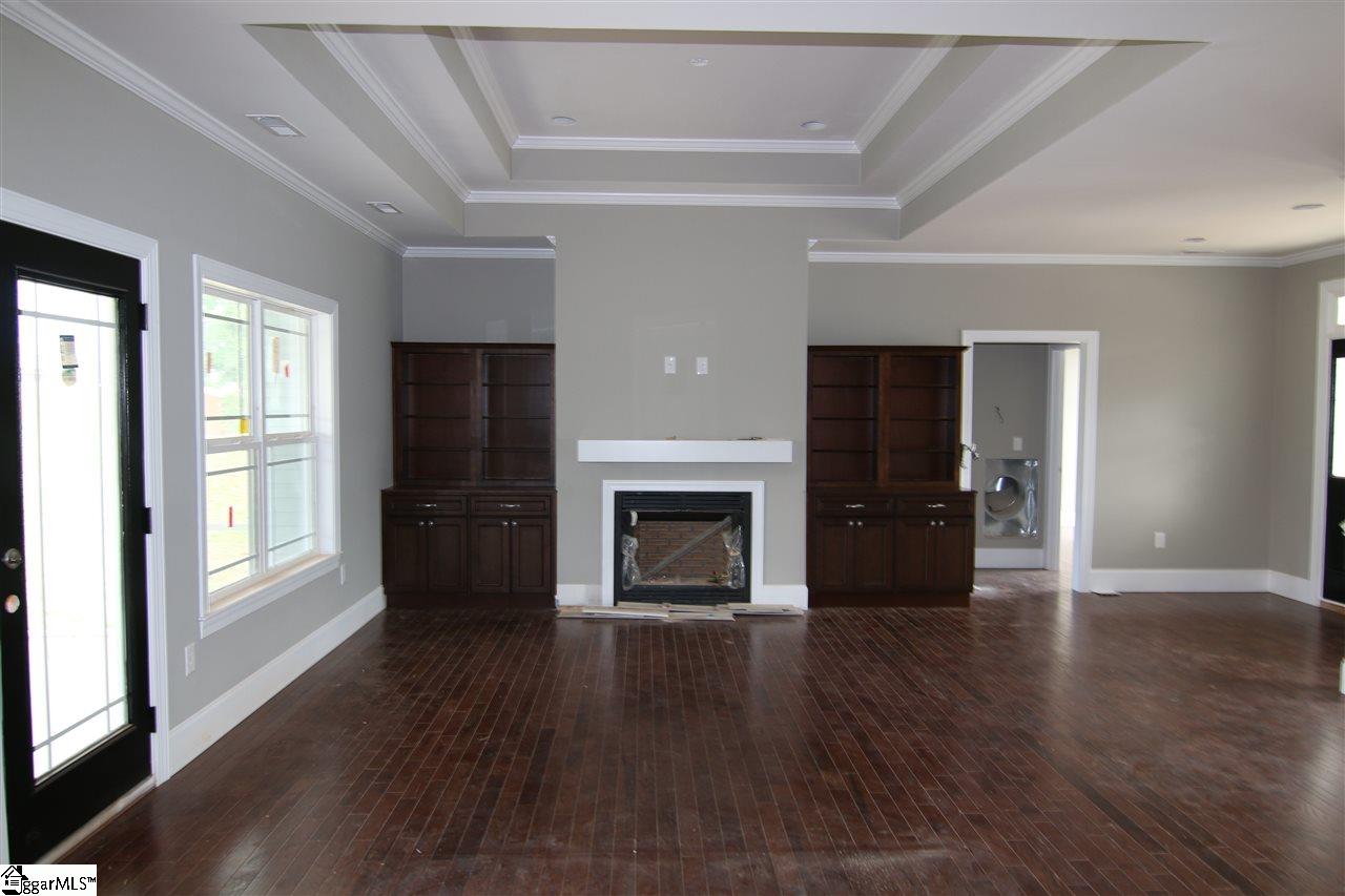 447 Risen Star Drive Boiling Springs, SC 29316 - Photo 4 of 14 Gallery Image 4