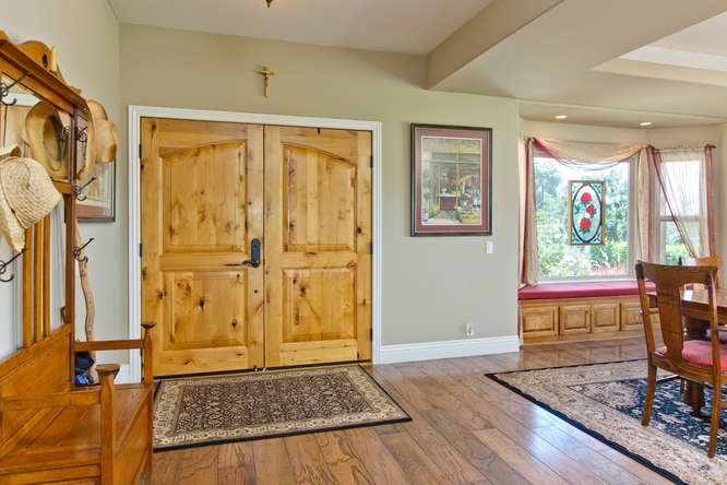 29255 The Yellow Brick Road Valley Center, CA 92082 - Photo 3 of 25 Gallery Image 3