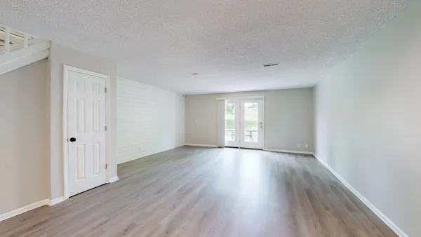 $279,900 | 627 Rockwood Drive, Hermitage, TN 37076