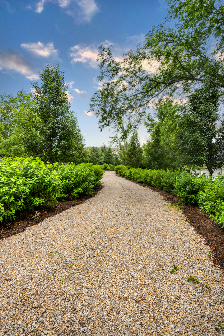 404 Caesar Drive, Unit 2 Barrington, IL 60010 - Photo 11 of 30