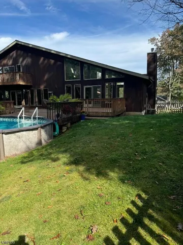 $895,000 | 27 Yacht Club Drive, Lake Hopatcong, NJ 07849