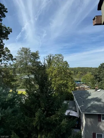 $895,000 | 27 Yacht Club Drive, Lake Hopatcong, NJ 07849