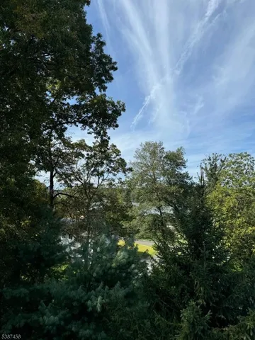 $895,000 | 27 Yacht Club Drive, Lake Hopatcong, NJ 07849