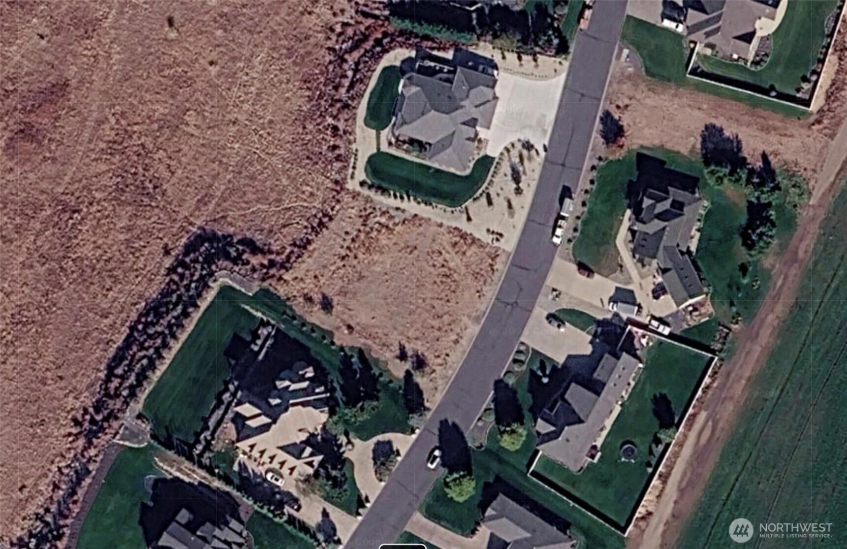 8266 Dune Lake Road Southeast Moses Lake, WA 98837 - Photo 2 of 2