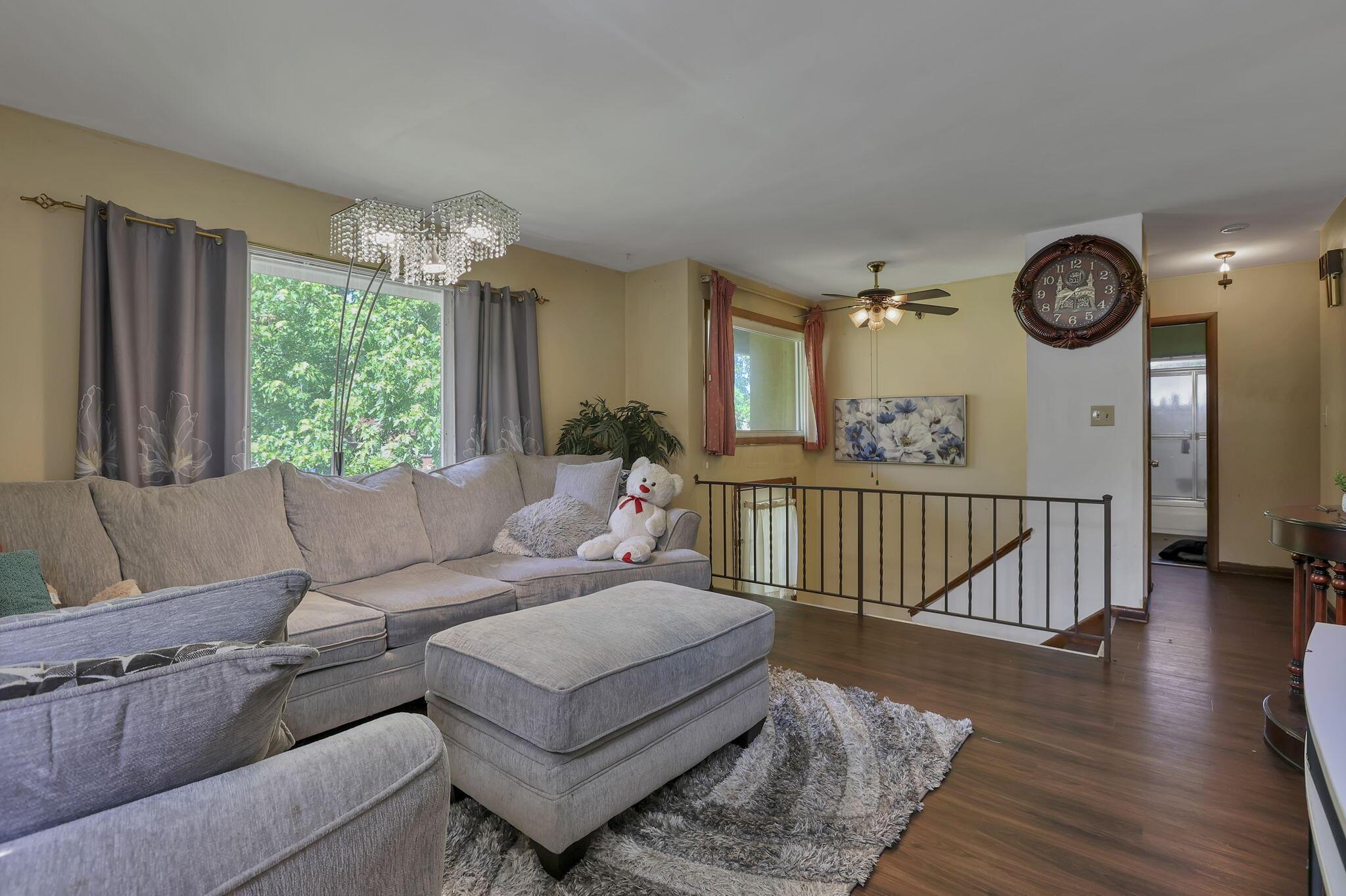 3726 Beulah Road Columbus, OH 43224 - Photo 10 of 40 7-web-or-mls-G02A6897