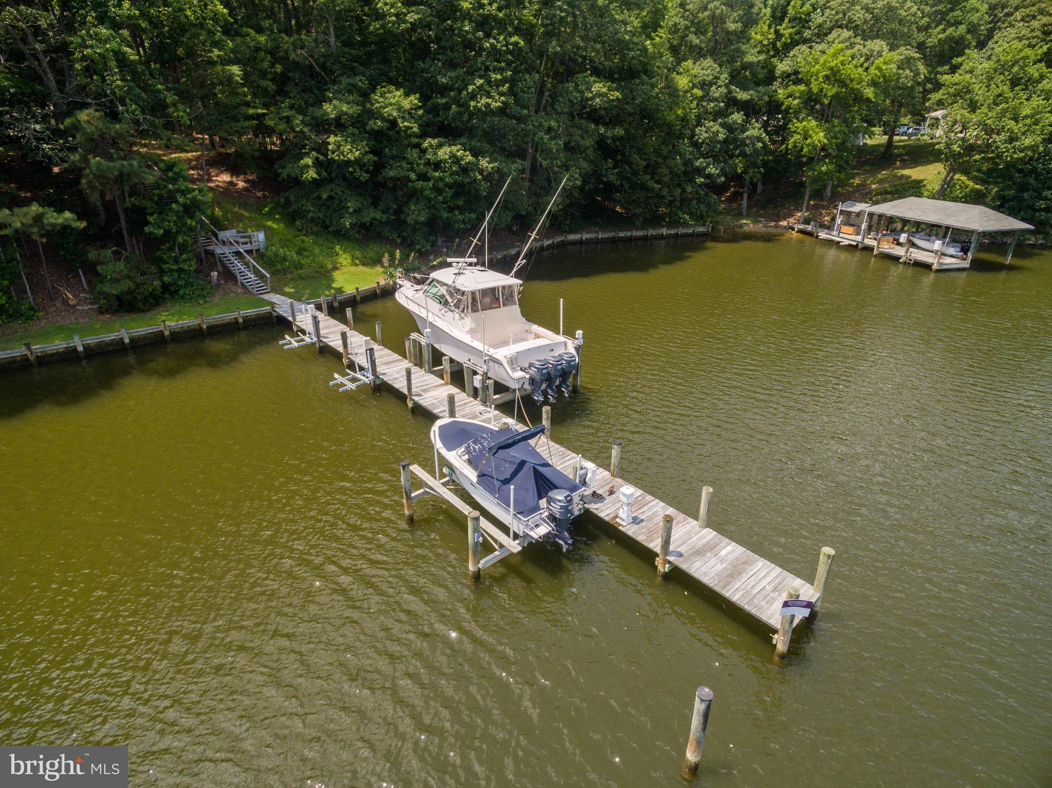 1285 Hollidge Road Lusby, MD 20657 - Photo 13 of 64 Pier #1 with 30k and 12.5k lifts, 2 jet ski lifts