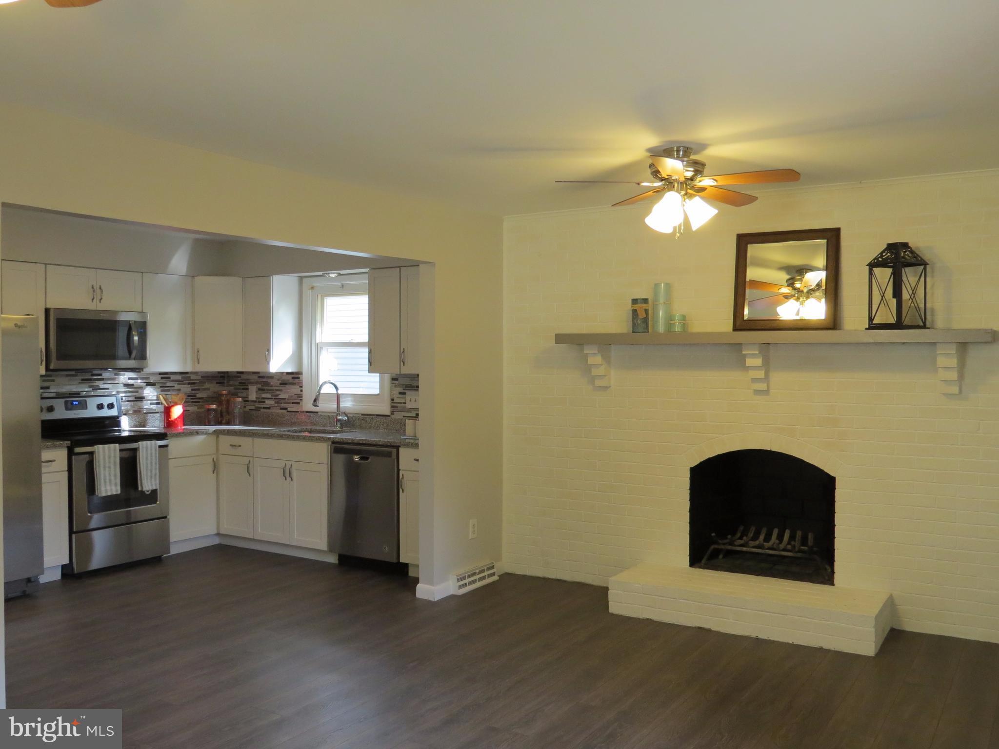 1913 Ridgeville Road Edgewater, MD 21037 - Photo 7 of 26 Dining Room