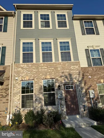 $3,050 | 19708 Preservation Mews, Montgomery Village, MD 20886