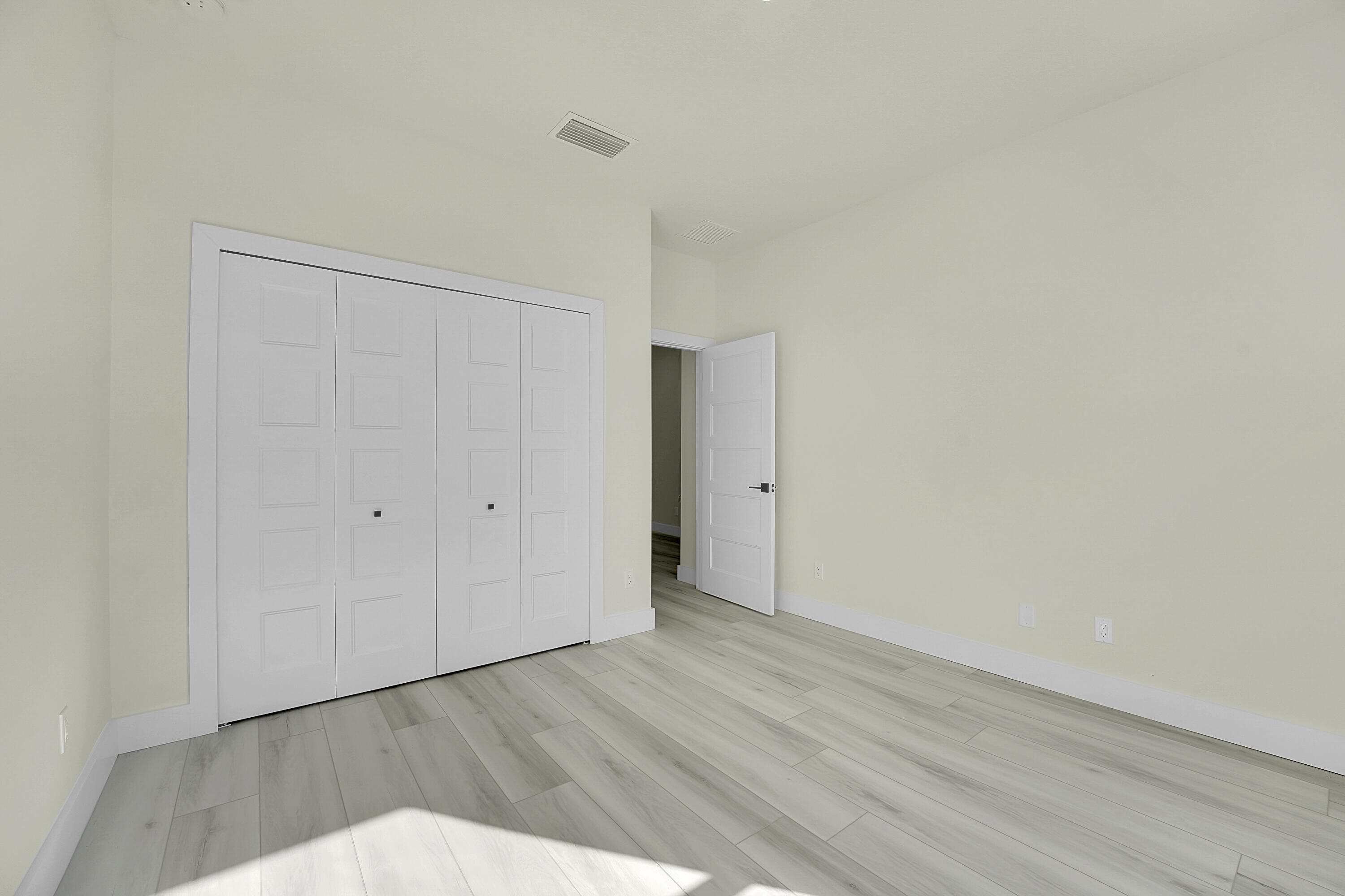1071 Southwest Becker Road Port St. Lucie, FL 34953 - Photo 24 of 53 24_20_1 (23)