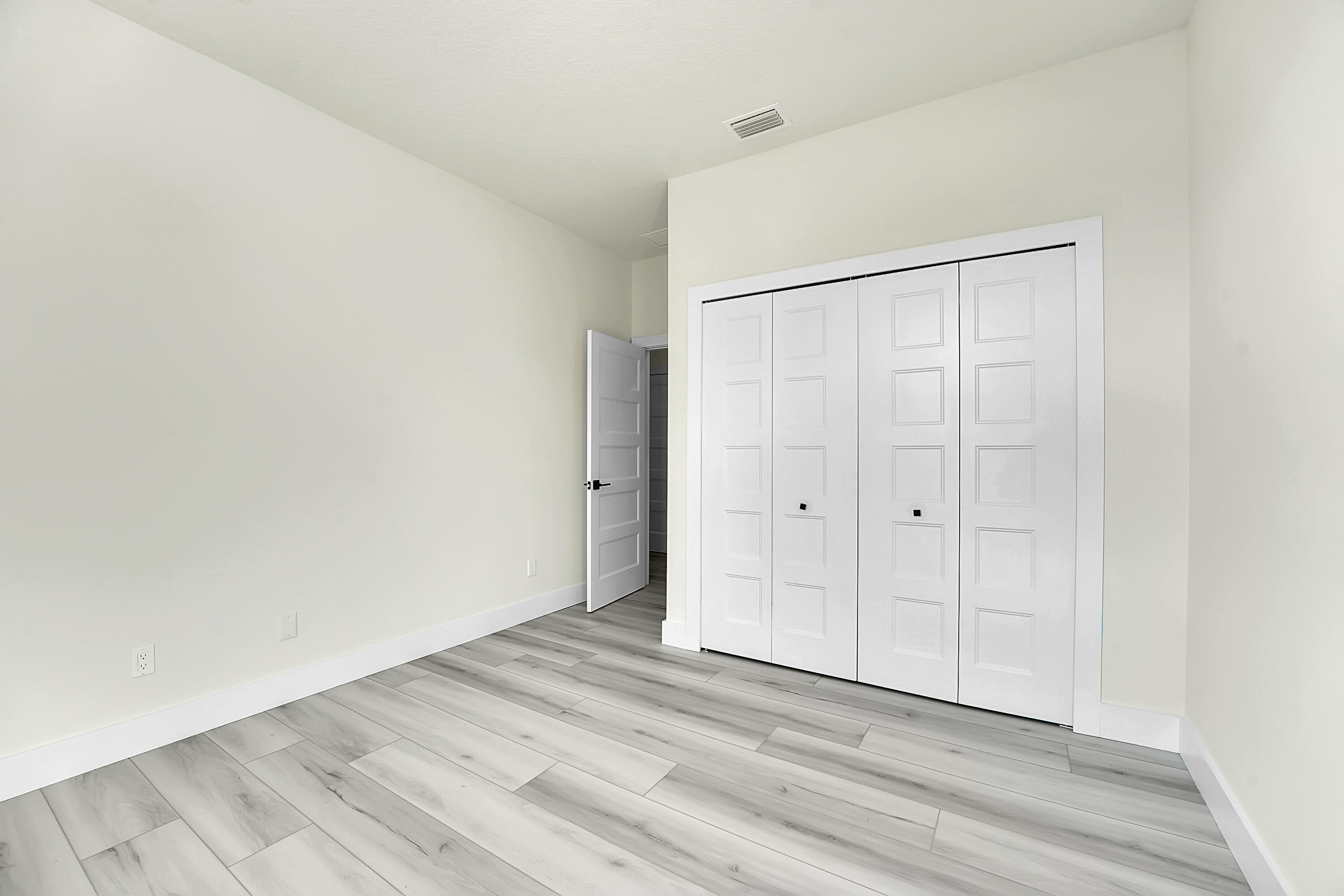 1071 Southwest Becker Road Port St. Lucie, FL 34953 - Photo 31 of 53 31_27_1 (30)