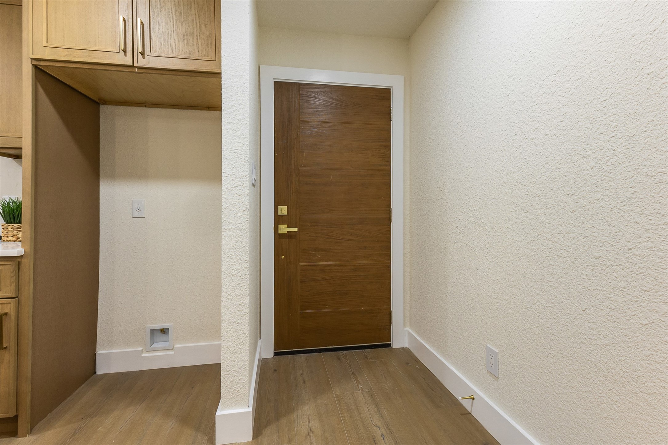 21 North Wavy Oak Circle Spring, TX 77381 - Photo 6 of 35