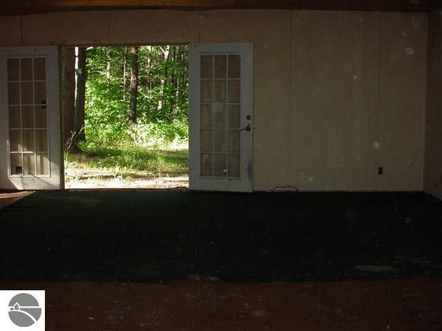 4740 Healy Road Glennie, MI 48737 - Photo 5 of 13 1750105-4.JPG