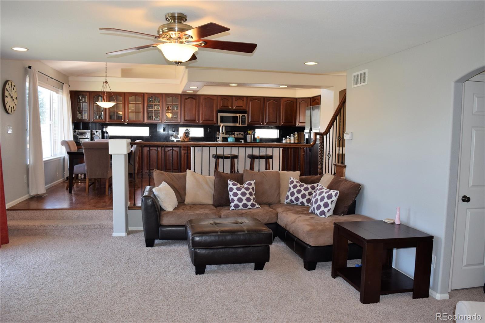 5281 Foxborough Court Highlands Ranch, CO 80130 - Photo 2 of 19