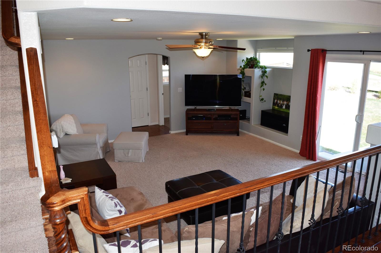 5281 Foxborough Court Highlands Ranch, CO 80130 - Photo 3 of 19