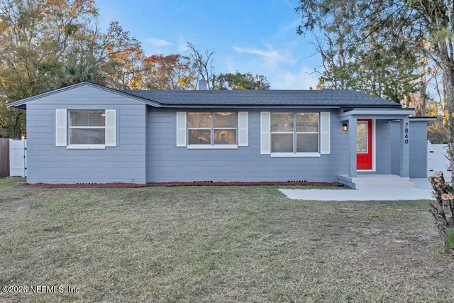 $279,000 | 7840 Stephenson Drive, Jacksonville, FL 32208