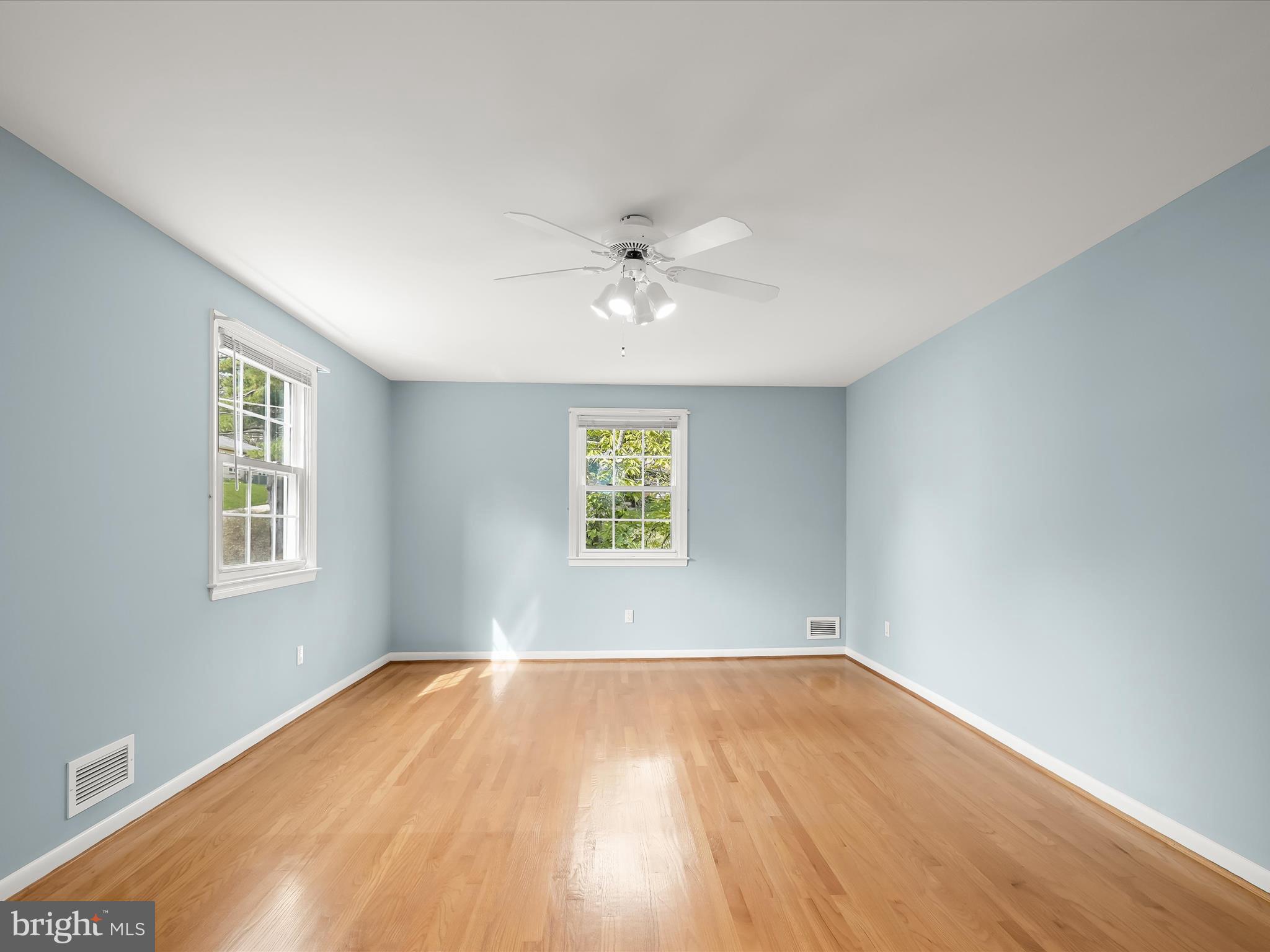 109 Hillside Road Baltimore, MD 21228 - Photo 31 of 78 Primary Bedroom - En-Suite Full Bath - WIC