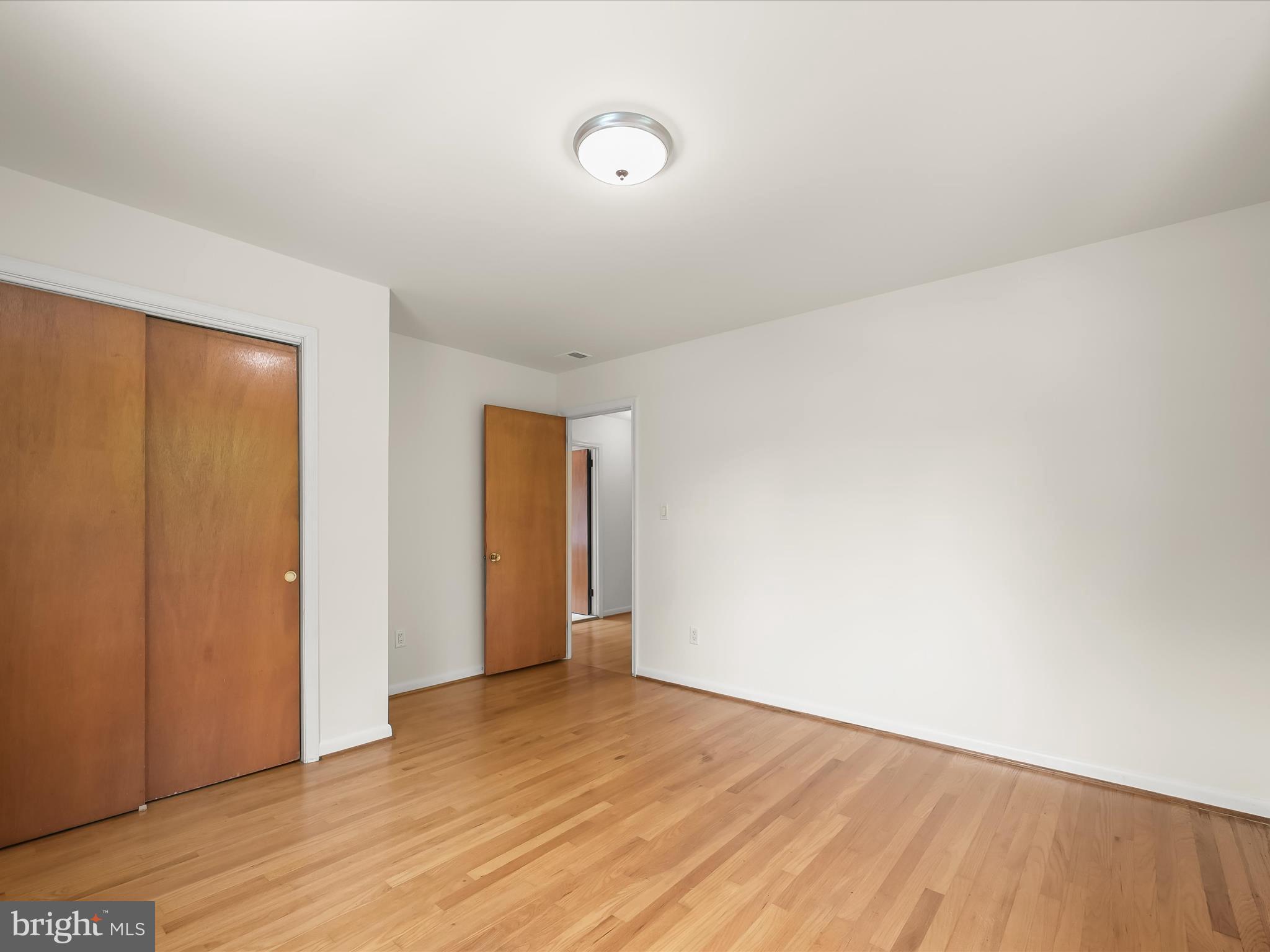 109 Hillside Road Baltimore, MD 21228 - Photo 43 of 78 Bedroom 2 -generous closet