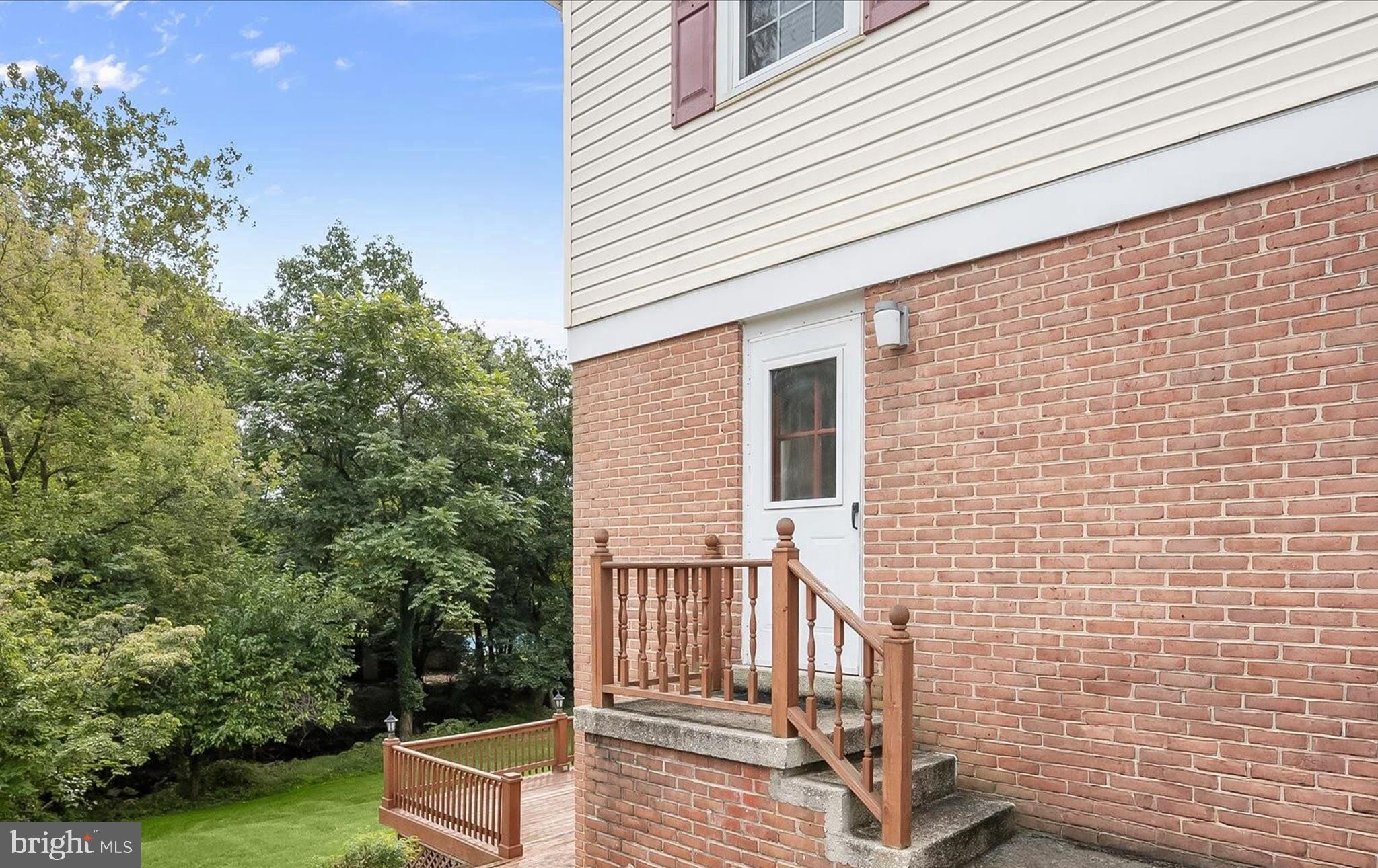 109 Hillside Road Baltimore, MD 21228 - Photo 65 of 78 Side Entrance