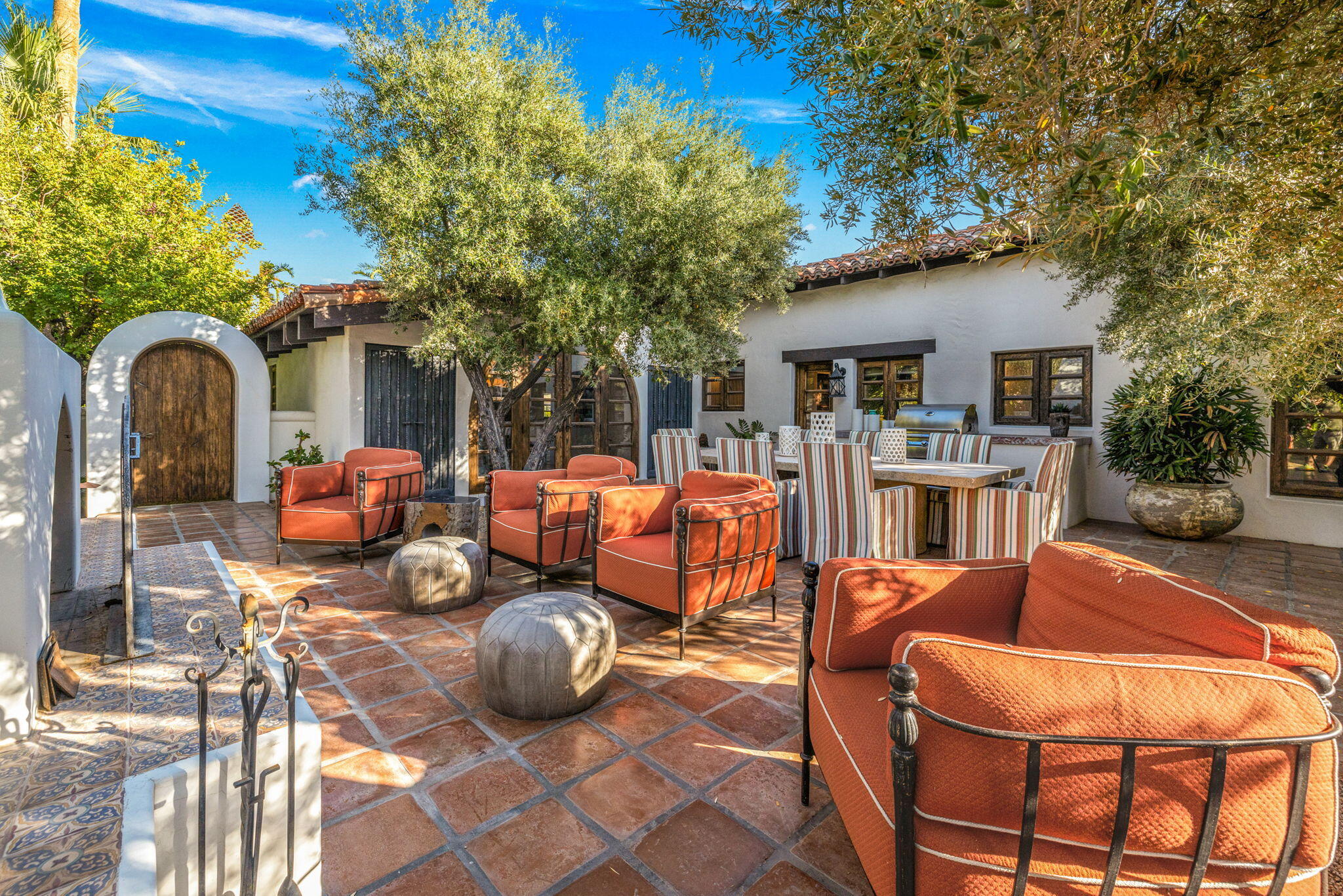 535 North Belardo Road Palm Springs, CA 92262 - Photo 35 of 45 a outdoor living space with furniture and garden view