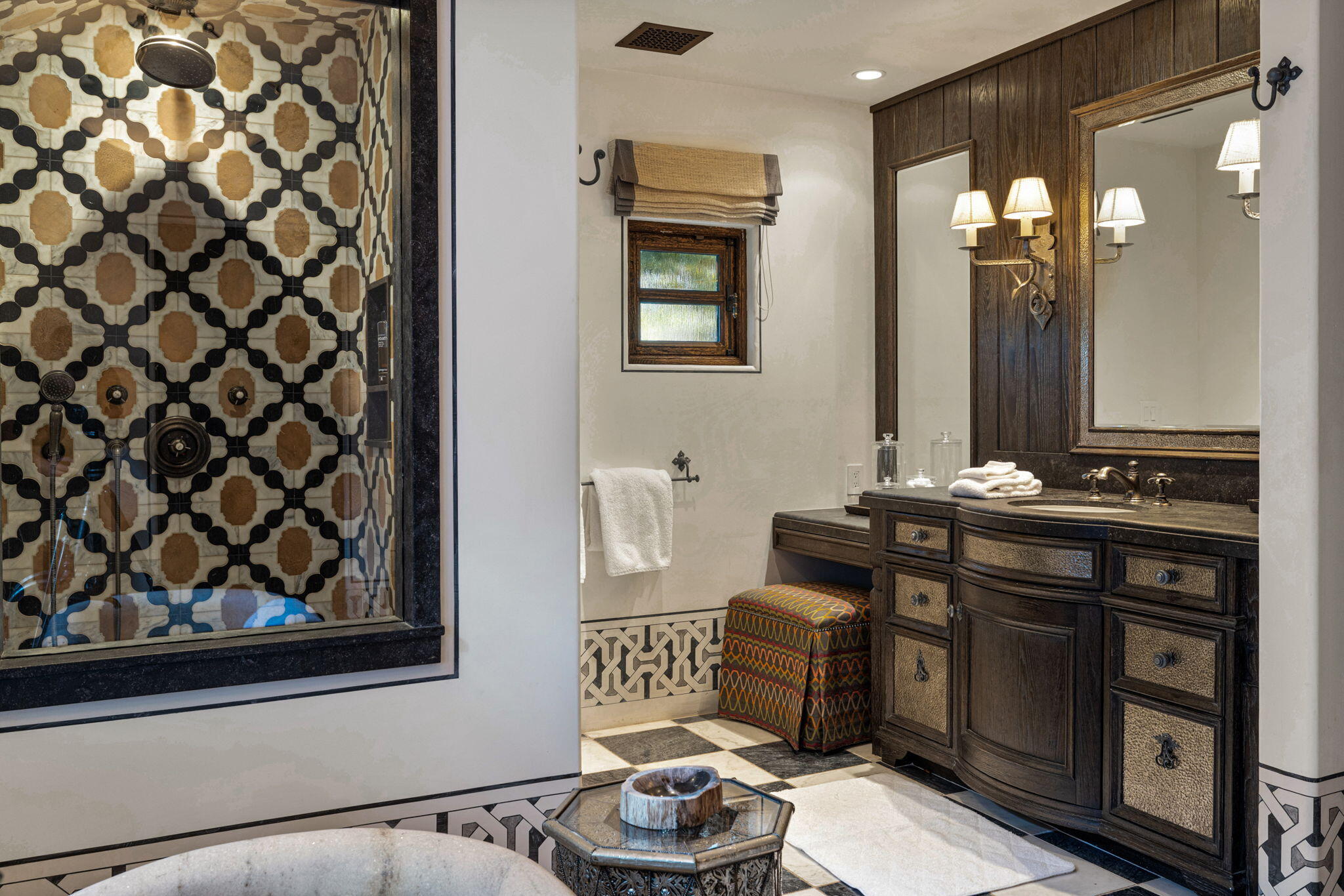 535 North Belardo Road Palm Springs, CA 92262 - Photo 43 of 45 a bathroom with a sink and a mirror with toilet