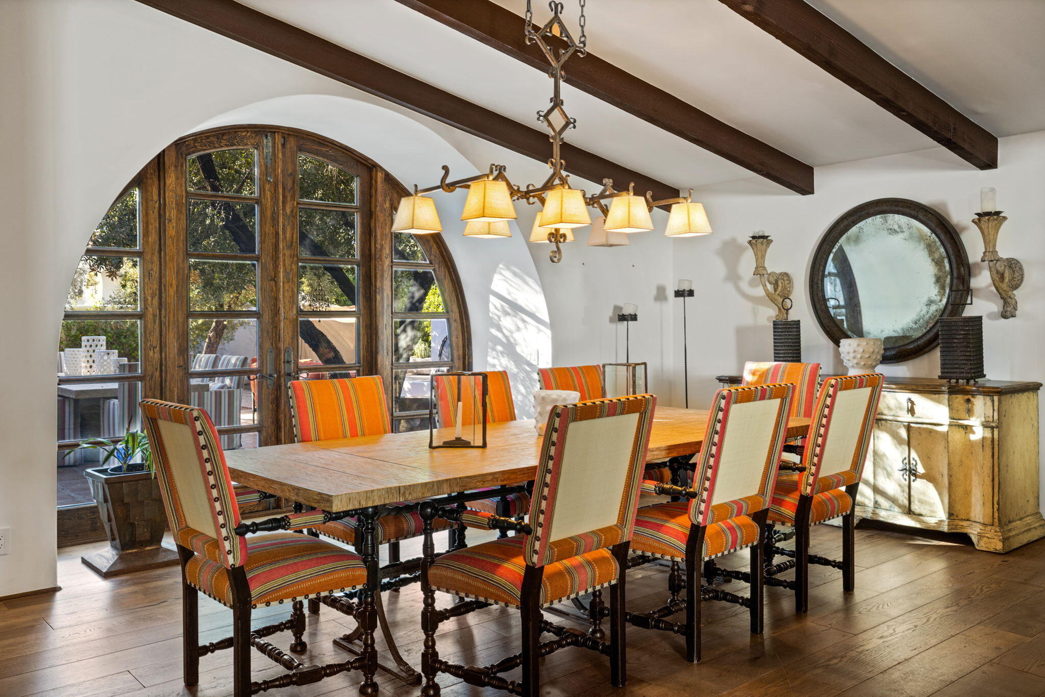 535 North Belardo Road Palm Springs, CA 92262 - Photo 10 of 45 a view of a dining room with furniture and wooden floor