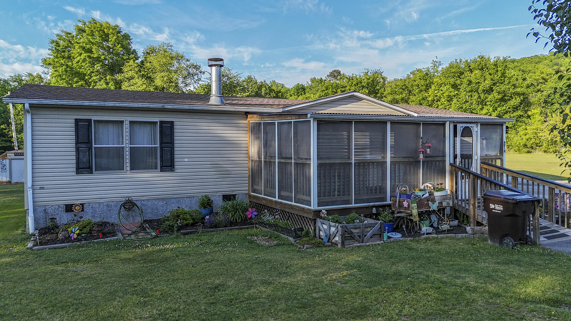 6019 Shirley Pond Road Harrison, TN 37341 - Photo 3 of 35 KHP03
