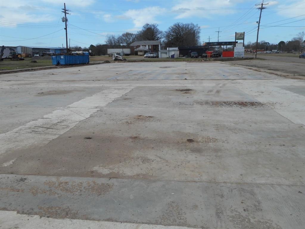 2020 South Arkansas Street Springhill, LA 71075 - Photo 6 of 9