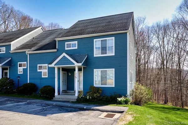 $325,000 | 406 Bentley Court, Brewster, NY 10509