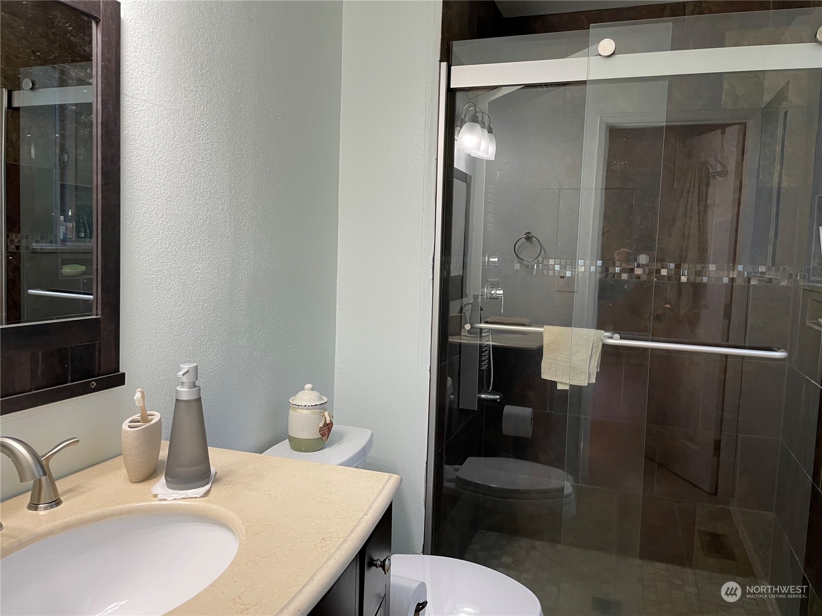 2226 169th Place Southeast Bothell, WA 98012 - Photo 18 of 21 Gallery Image 18