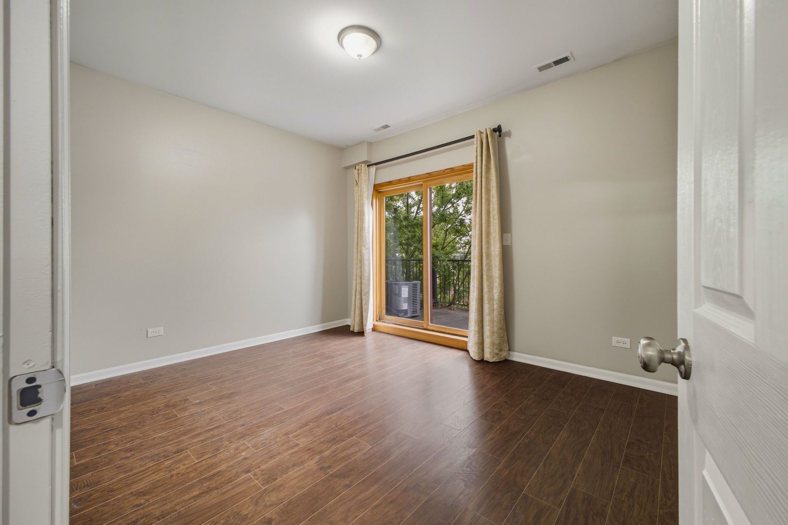 2955 West Wilcox Street, Unit 3 Chicago, IL 60612 - Photo 23 of 29