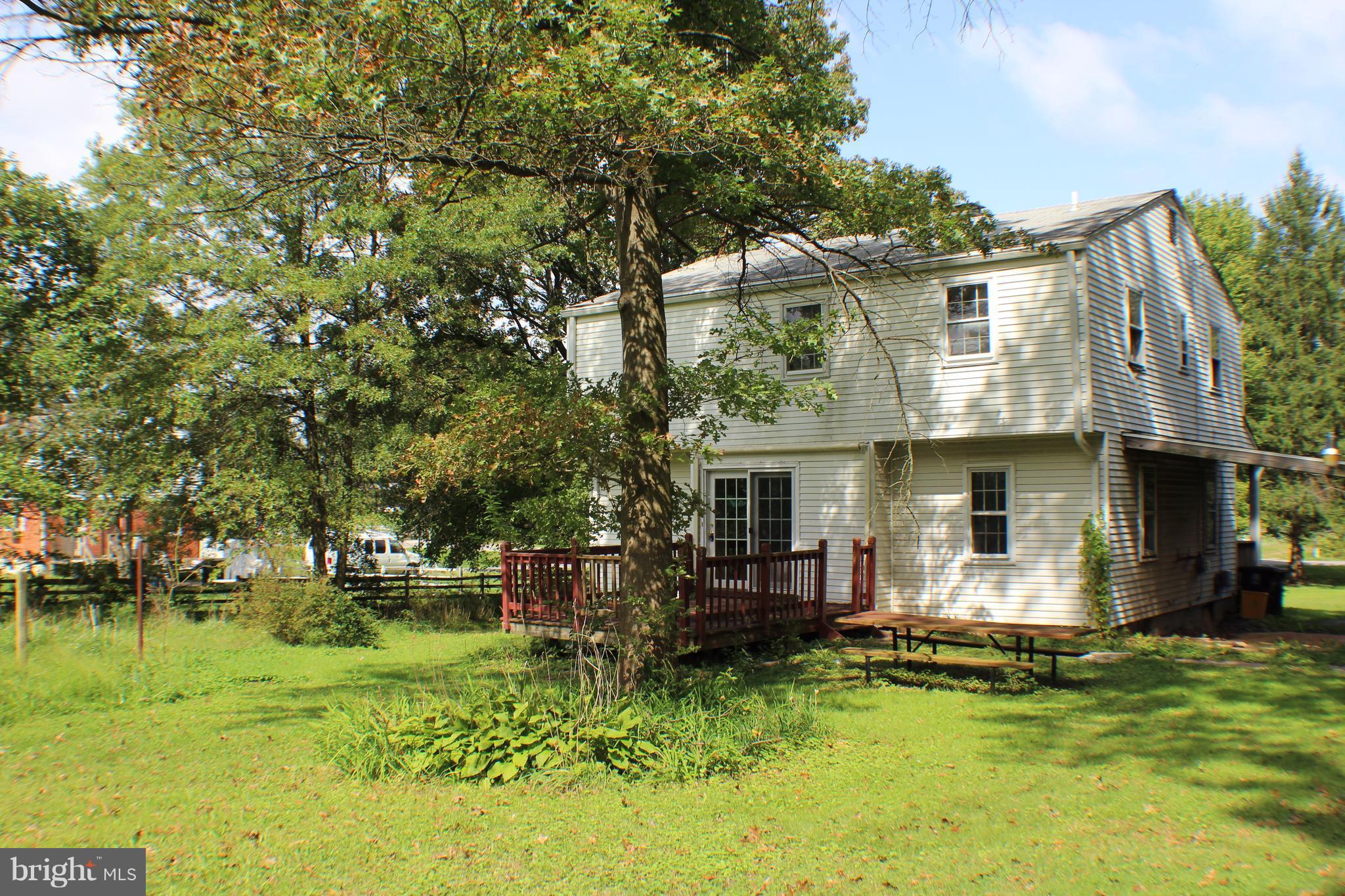 5221 Cochran Road Beltsville, MD 20705 - Photo 4 of 26 Exterior (Rear)