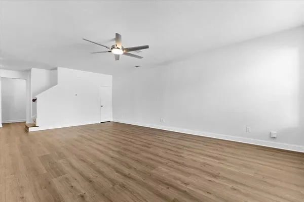 $2,600 | 4226 Swinley Forest Drive, Arlington, TX 76017